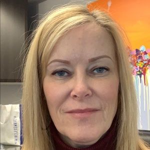 Meet your Posher, Jacqueline